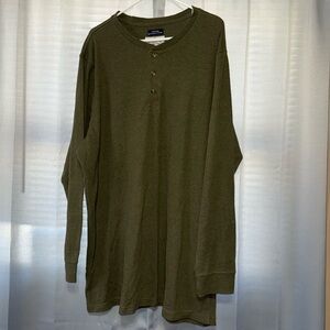 Men’s army green thermal sweater